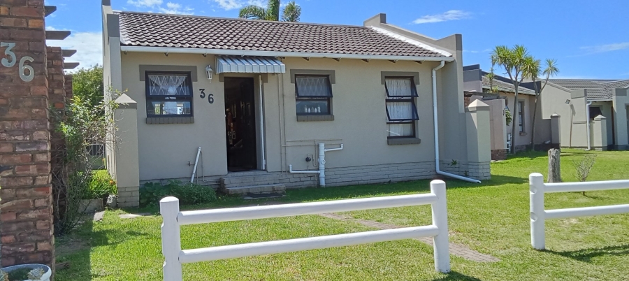 2 Bedroom Property for Sale in Kabega Park Eastern Cape